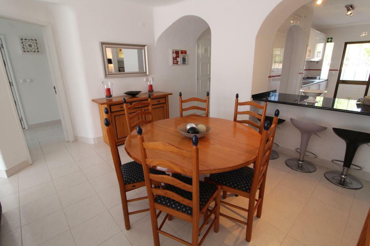 Apartment T2 Sao Rafael Hibiscus 18a - Albufeira, Algarve